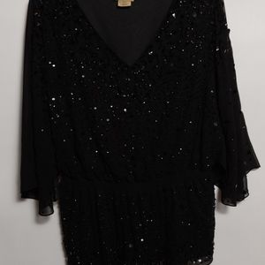 EUC Women’s Black sequin top. Size 1X